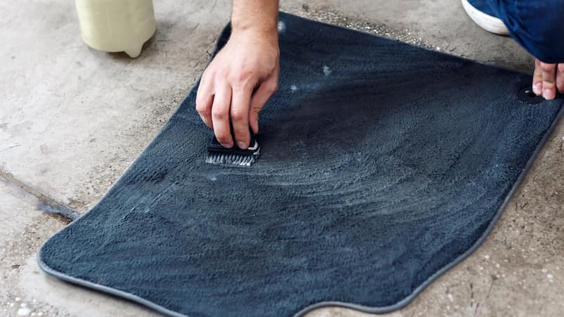 How to Clean Your Car Floor Mats Like a Pro